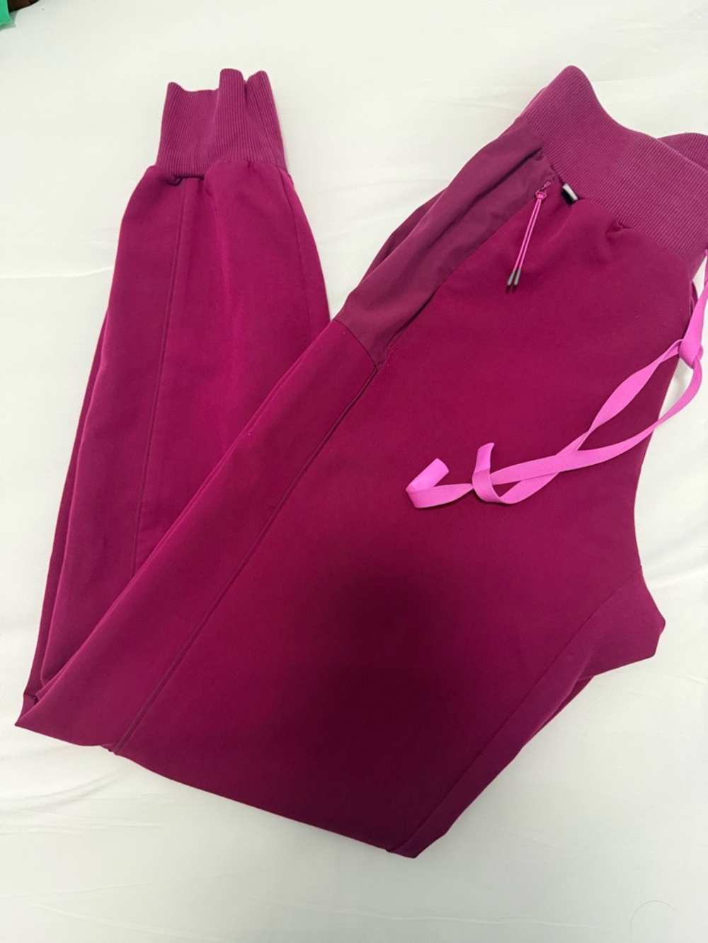 FIGS Technical Collection Scrub joggers in Deep Magenta